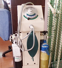 笑気ガス供給システム